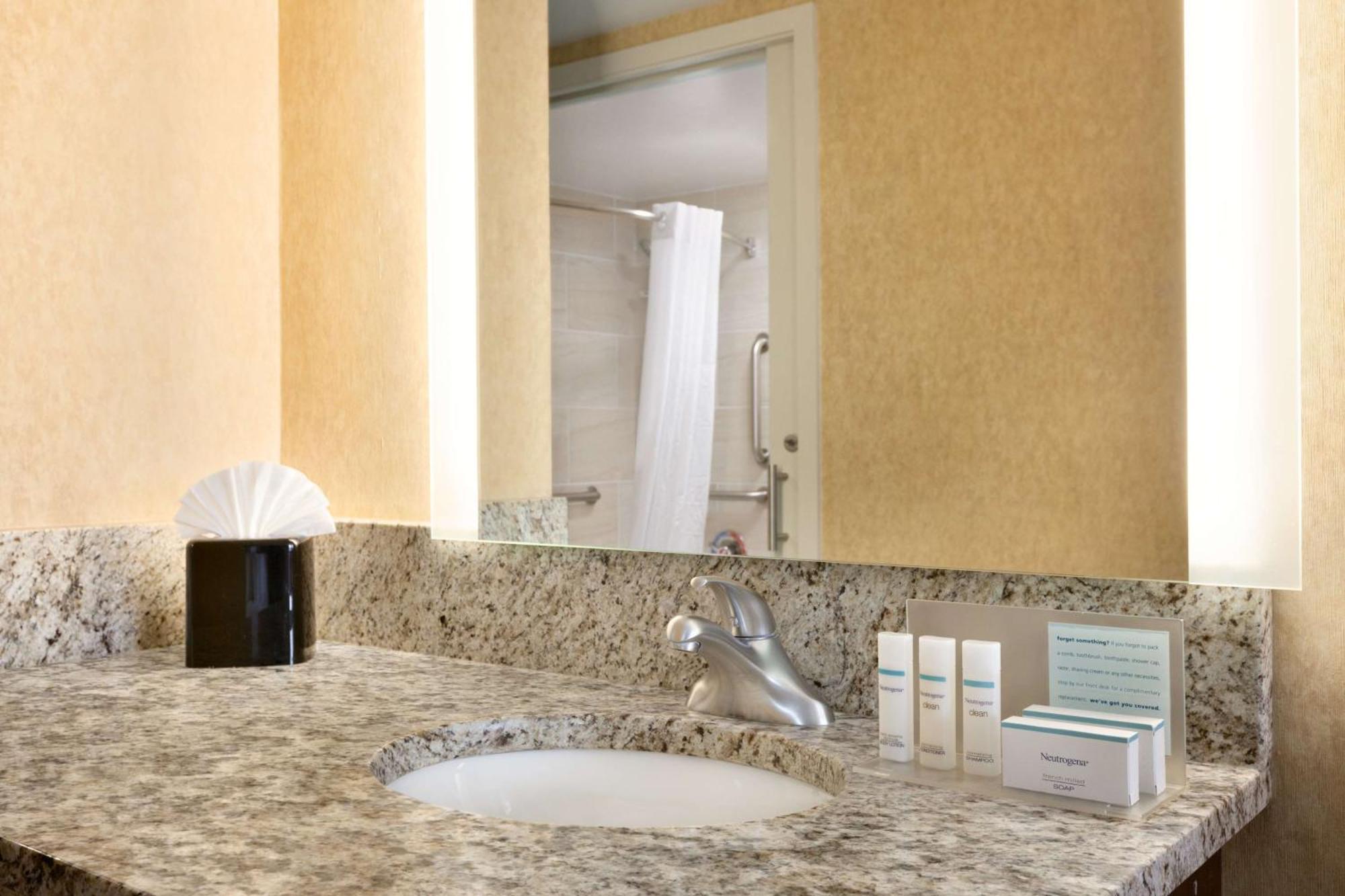 Hampton Inn Washington-Dulles International Airport South Chantilly Buitenkant foto